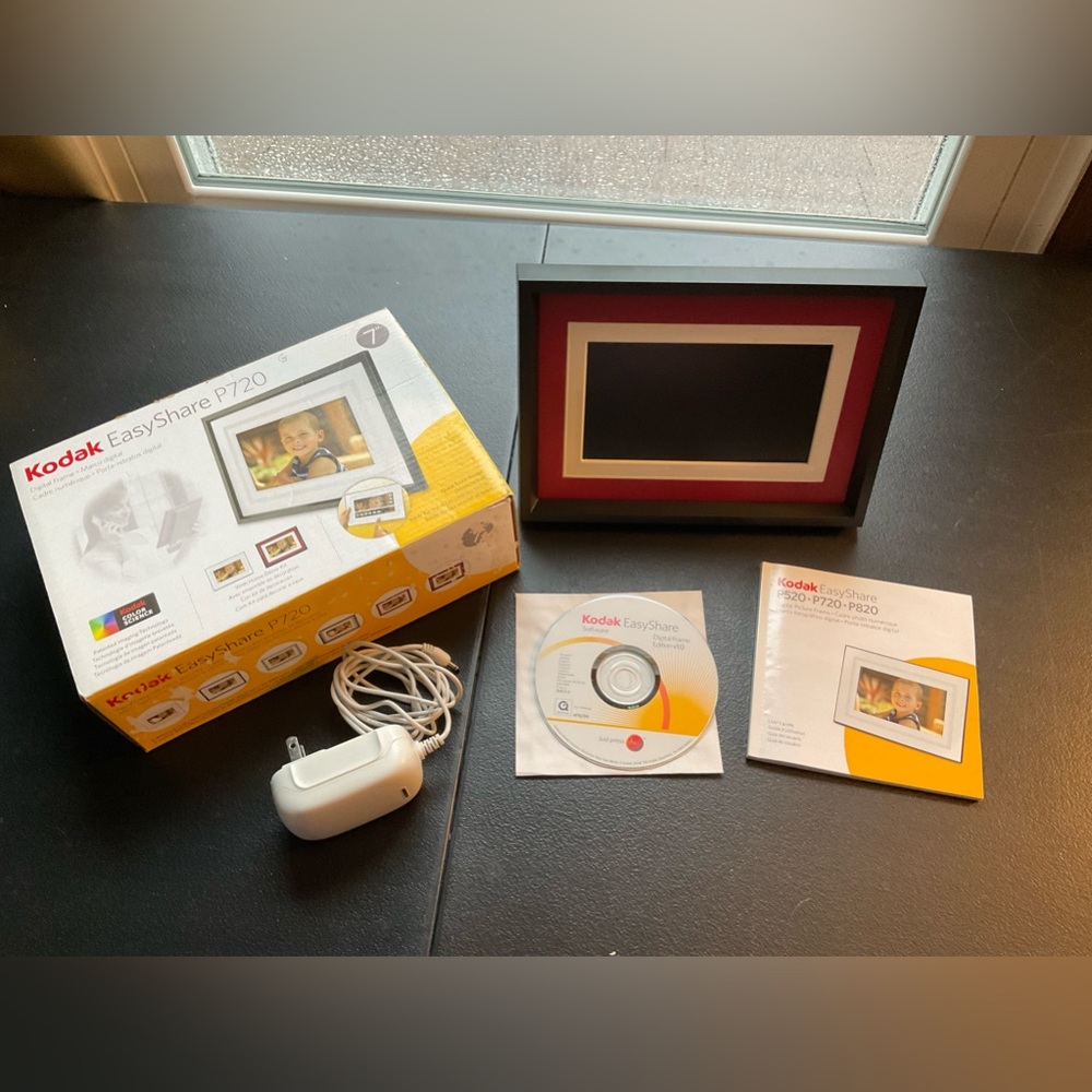 Kodak EasyShare P720 Digital Frame